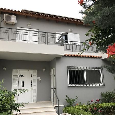 Loft Near The Beach Λουτράκι Εξωτερικό φωτογραφία