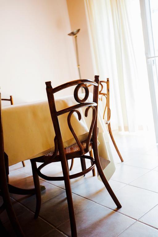 Loft Near The Beach Λουτράκι Εξωτερικό φωτογραφία